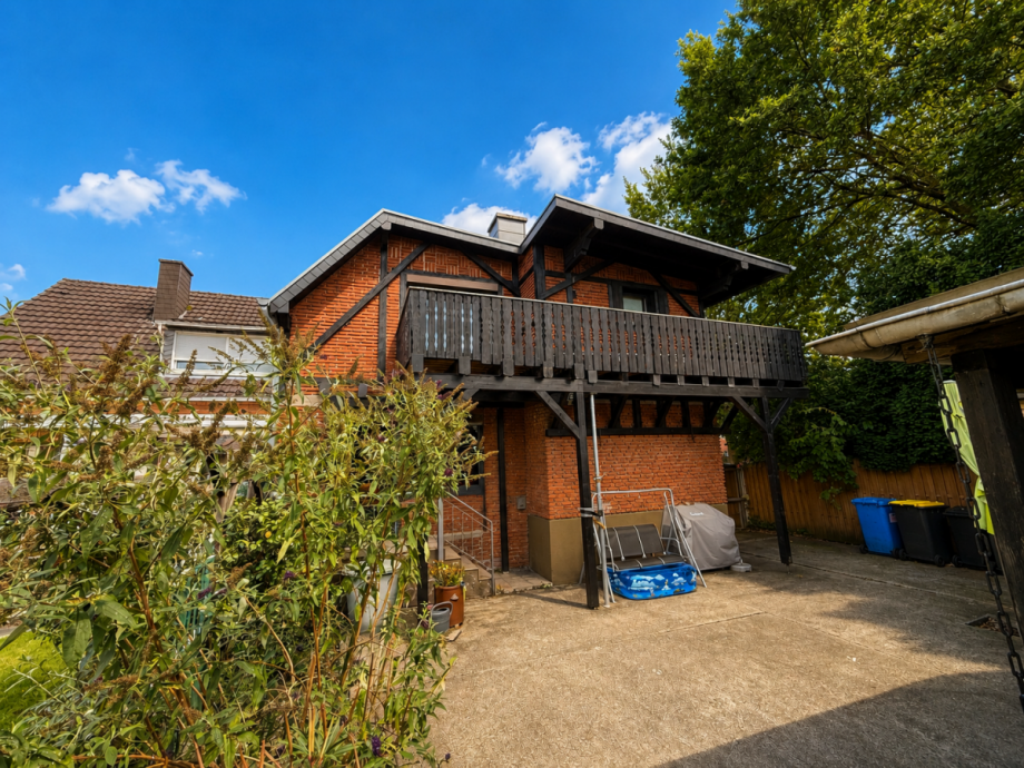 R�ckansicht Doppelhaush�lfte Korschenbroich