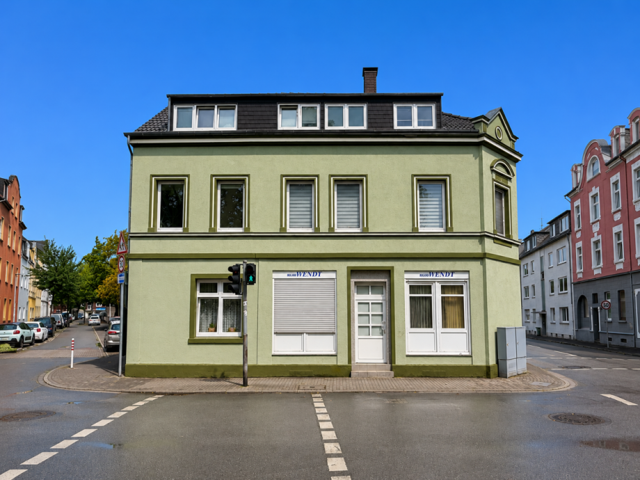 Frontansicht Etagenwohnung M�lheim an der Ruhr