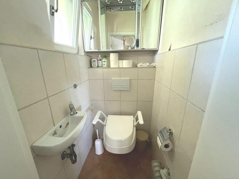 G�ste WC EG Einfamilienhaus Wiehl