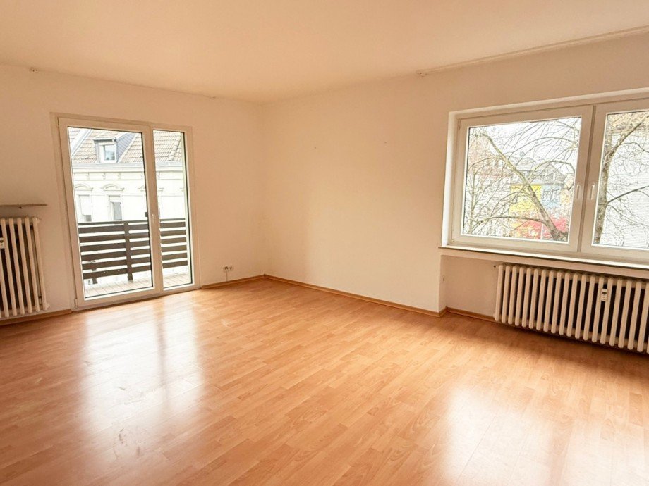 Wohnungsansicht / Wohnzimmer Mehrfamilienhaus M�lheim an der Ruhr