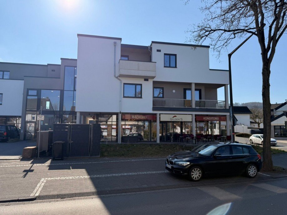 B8 Mehrfamilienhaus K�nigswinter