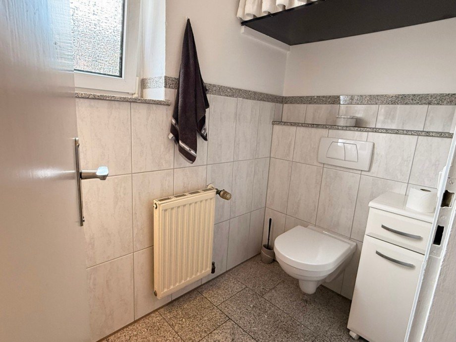 G�ste-WC im EG Doppelhaush�lfte Korschenbroich