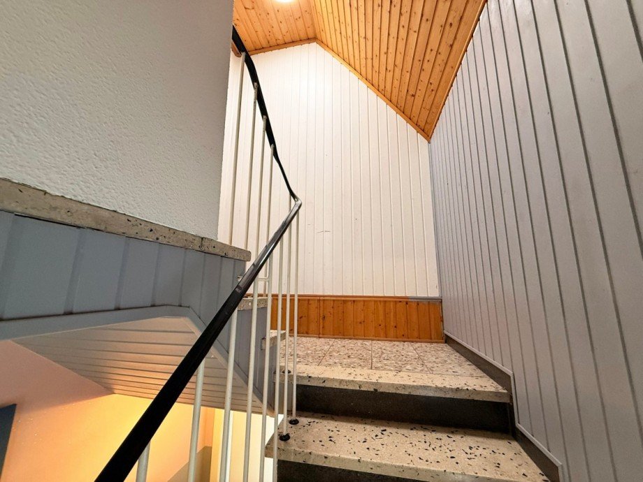Treppenhaus/Flur Doppelhaush�lfte Korschenbroich