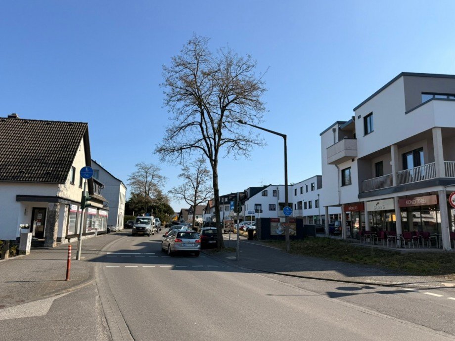 B10 Mehrfamilienhaus K�nigswinter