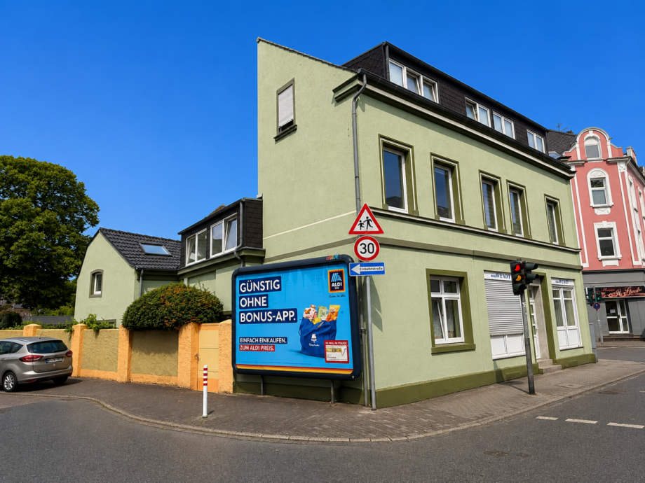 Seitenansicht Etagenwohnung M�lheim an der Ruhr