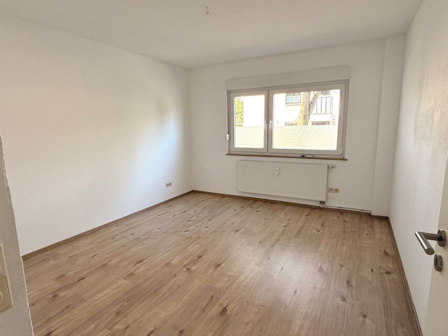Raum 1 Erdgeschosswohnung Langenfeld (Rheinland)