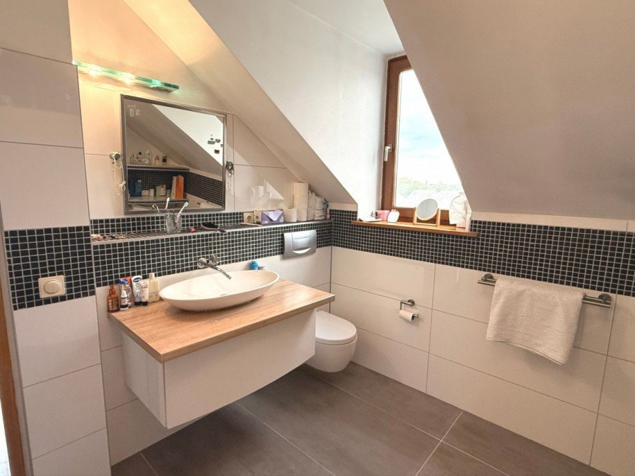 Badezimmer DG Villa Kerpen