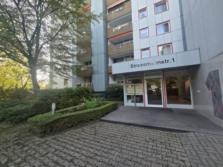 Eingang Etagenwohnung K�ln