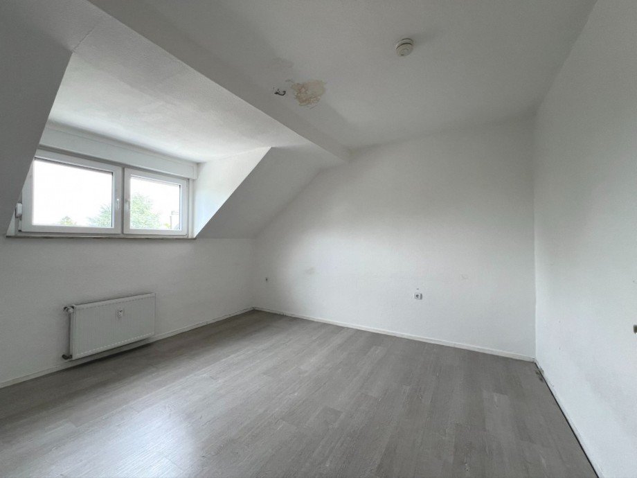 Dachgeschoss Mehrfamilienhaus Solingen