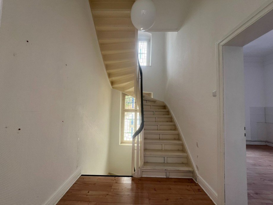 Treppenhaus Wohn- / Gesch�ftshaus Solingen