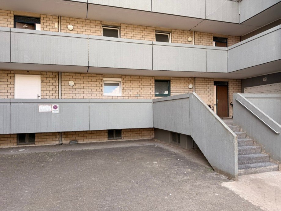 Frontansicht Erdgeschosswohnung Neuss