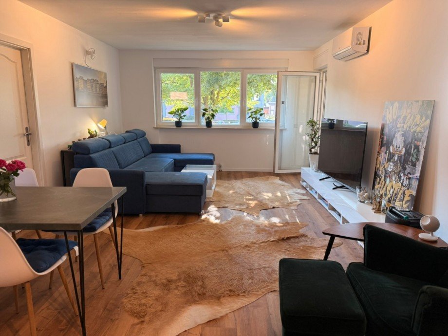 Wohn-/Esszimmer Erdgeschosswohnung Neuss