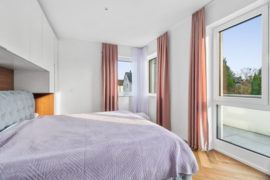 Schlafzimmer OG Einfamilienhaus K�ln