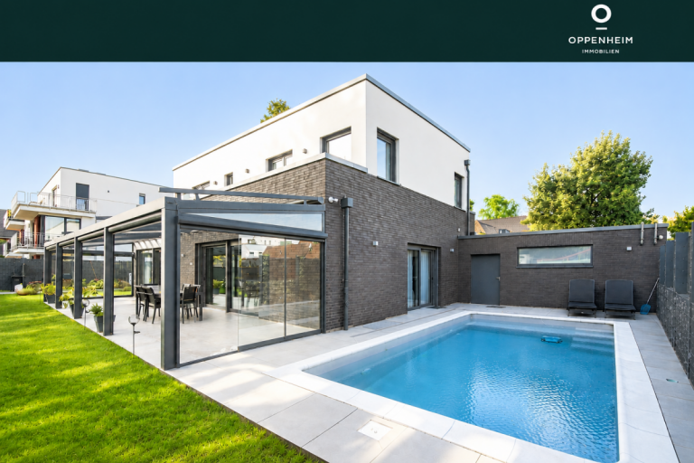 Hauptansicht K�ln Einfamilienhaus Exklusive Architektenvilla in ruhiger Bestlage - luxuri�ses Wohnen in K�ln-Lind