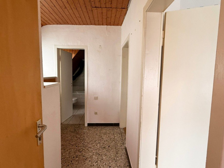 Flur DG Doppelhaush�lfte Korschenbroich