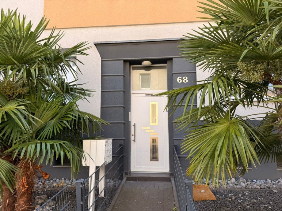 Eingangsbereich Mehrfamilienhaus Gladbeck